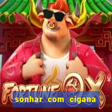 sonhar com cigana lendo cartas